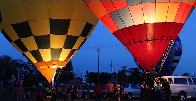 Jeffersontown Gaslight Festival balloon glow